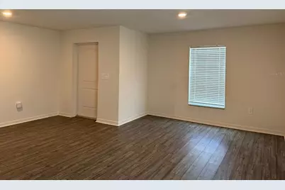 2082 S Chamberlain Boulevard, North Port, FL 34286 - Photo 2