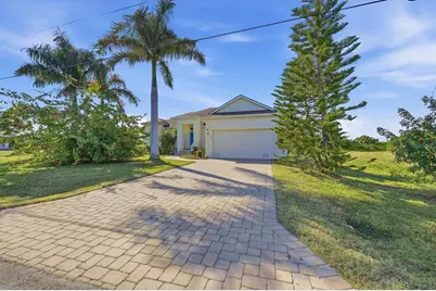 42 Pine Valley Place, Rotonda West, FL 33947 - Photo 12
