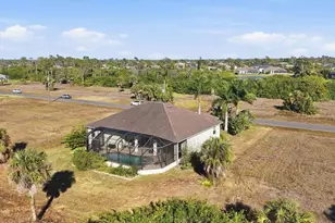 42 Pine Valley Pl, Rotonda West, FL 33947 - Photo 40