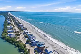 33 S Gulf Blvd, Placida, FL 33946 - Photo 4