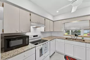 1735 Loralin Dr, Englewood, FL 34223 - Photo 8