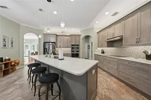 3878 Royal Hammock Blvd, Sarasota, FL 34240 - Photo 10