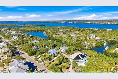 390 N Gulf Boulevard, Placida, FL 33946 - Photo 12