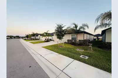 4034 San Clemente Court, North Fort Myers, FL 33917 - Photo 4