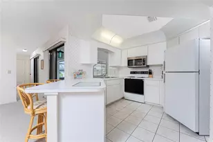 21 Bunker Ln, Rotonda West, FL 33947 - Photo 12