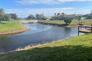 24 Broadmoor Ln, Rotonda West, FL 33947 - Photo 6