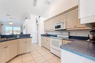 9 Medalist Ln, Rotonda West, FL 33947 - Photo 24