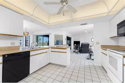10 Bunker Road, Rotonda West, FL 33947 - Photo 4