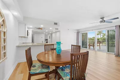 7430 Sunshine Skyway Lane S #201, Saint Petersburg, FL 33711 - Photo 16