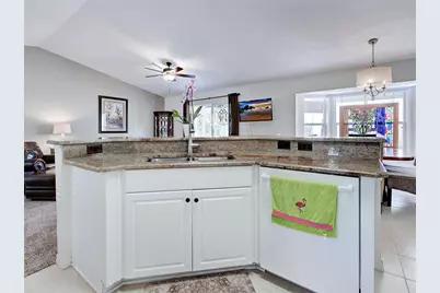 10381 Sandrift Avenue, Englewood, FL 34224 - Photo 14