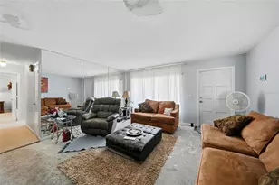 157 Deerfield Ave NE, Port Charlotte, FL 33952 - Photo 4