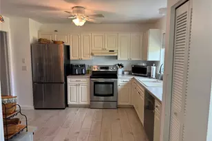 660 Linden Dr, Englewood, FL 34223 - Photo 10