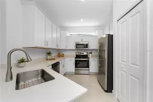 8117 Shr Lk Dr, Englewood, FL 34224 - Photo 6