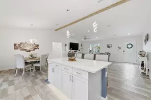 10300 Sandrift Ave, Englewood, FL 34224 - Photo 12