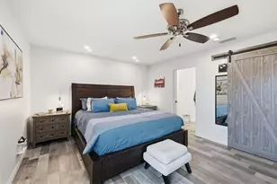 10300 Sandrift Ave, Englewood, FL 34224 - Photo 16