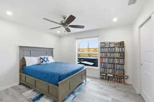 10300 Sandrift Ave, Englewood, FL 34224 - Photo 20