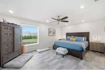 10300 Sandrift Avenue, Englewood, FL 34224 - Photo 14