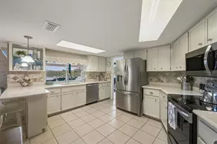 12577 SW Kings Row, Lake Suzy, FL 34269 - Photo 20