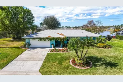 12577 SW Kings Row, Lake Suzy, FL 34269 - Photo 2