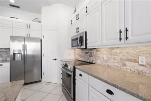1380 Aqua View Ln, Englewood, FL 34223 - Photo 12