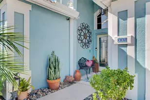 335 St George Ct, Venice, FL 34293 - Photo 6