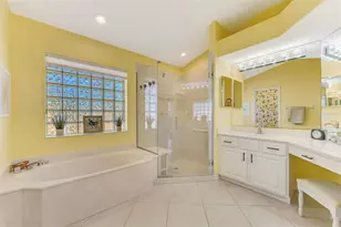 335 St George Ct, Venice, FL 34293 - Photo 42