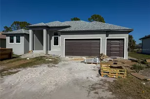 57 Pine Valley Ct, Rotonda West, FL 33947 - Photo 1