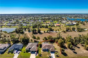 686 Rotonda Cir, Rotonda West, FL 33947 - Photo 62