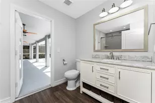 686 Rotonda Cir, Rotonda West, FL 33947 - Photo 32