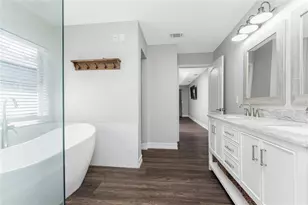 686 Rotonda Cir, Rotonda West, FL 33947 - Photo 28