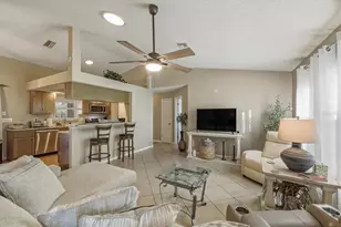 23 Sportsman Terrace, Rotonda West, FL 33947 - Photo 6