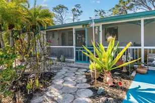 2091 Oyster Creek Dr, Englewood, FL 34224 - Photo 4