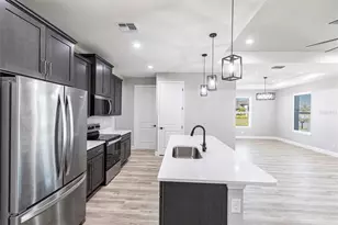 2729 SW 4th Terrace, Cape Coral, FL 33991 - Photo 12