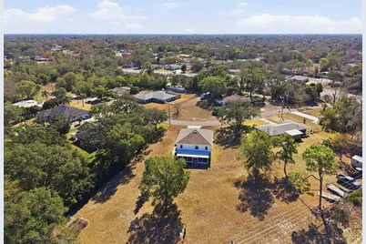 2069 Finland Drive, Spring Hill, FL 34609 - Photo 4