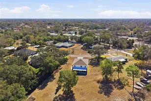 2069 Finland Dr, Spring Hill, FL 34609 - Photo 4