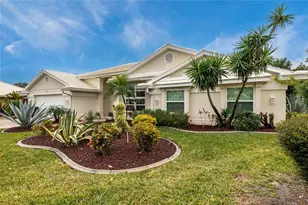 416 Devonshire Ln, Venice, FL 34293 - Photo 4