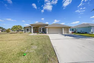 721 Rotonda Cir, Rotonda West, FL 33947 - Photo 42