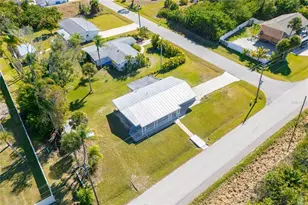 9080 Griggs Rd, Englewood, FL 34224 - Photo 32