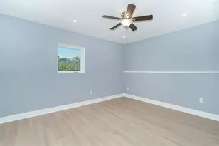 9080 Griggs Rd, Englewood, FL 34224 - Photo 18