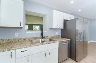 9080 Griggs Rd, Englewood, FL 34224 - Photo 12