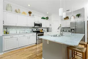 811 Shadow Bay Way, Osprey, FL 34229 - Photo 16