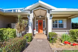 23 and 25 Medalist Pl, Rotonda West, FL 33947 - Photo 8