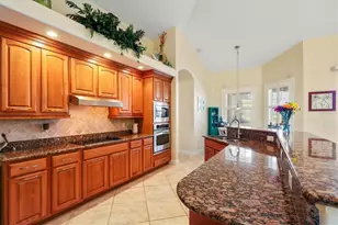 23 and 25 Medalist Pl, Rotonda West, FL 33947 - Photo 18