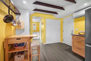 1661 5th St, Englewood, FL 34223 - Photo 8