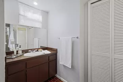 2020 E Dolphin Drive, Englewood, FL 34223 - Photo 30