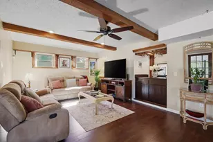 2020 E Dolphin Dr, Englewood, FL 34223 - Photo 14