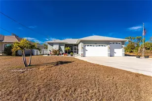 515 Boundary Blvd, Rotonda West, FL 33947 - Photo 2