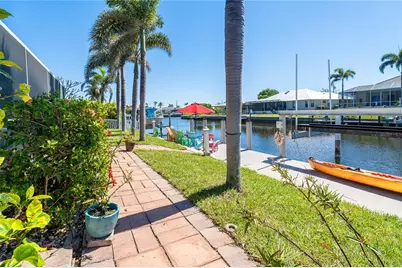 471 Capri Isles Court, Punta Gorda, FL 33950 - Photo 30