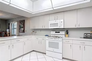 290 Rotonda Cir, Rotonda West, FL 33947 - Photo 22