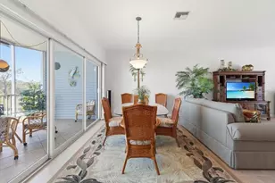 3927 Cape Haze Dr, Rotonda West, FL 33947 - Photo 14